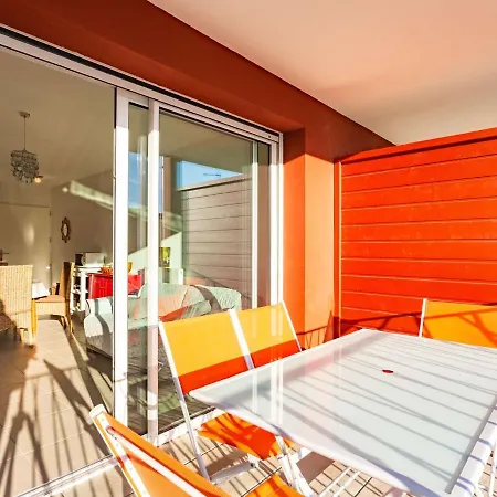 Moderne A 300m De La Avec Terrasse Et Parking Securise - Fr-1-2-417 앙다이
